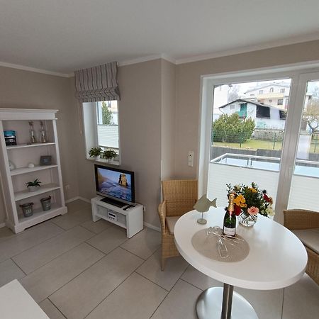 Haus Nemo - Appartement 5, Gemuetliches Appartement Mit Strandkorb, Strandnah 50 M Heringsdorf  Bagian luar foto
