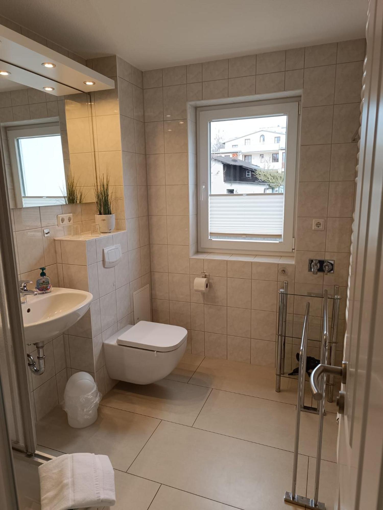 Haus Nemo - Appartement 5, Gemuetliches Appartement Mit Strandkorb, Strandnah 50 M Heringsdorf  Bagian luar foto